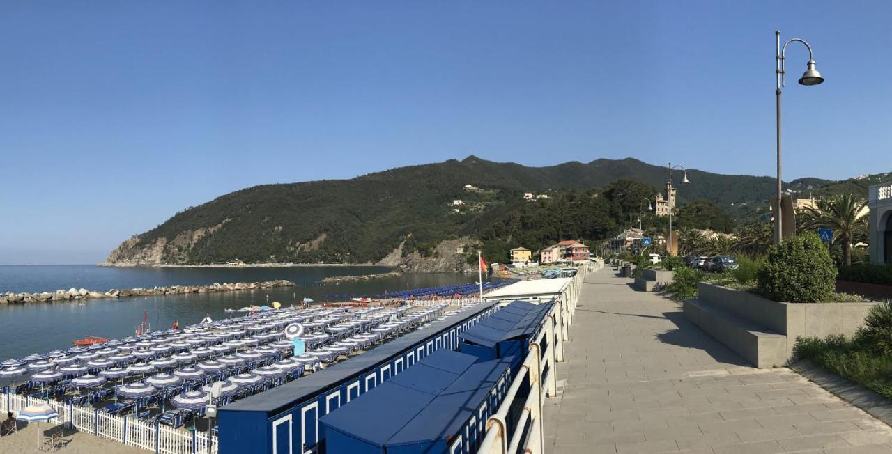 M'Illumino D'Immenso - Moneglia Apartments Exterior foto
